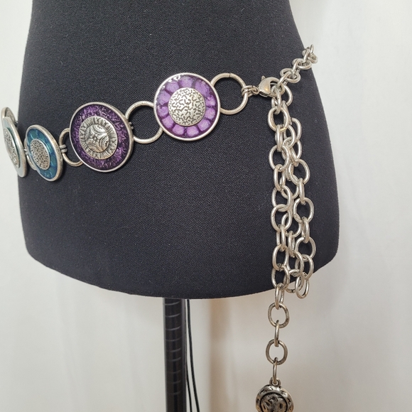 Chico's Enamel Medallion Antiqued Vintage Hue Chain Belt - Size OS - Picture 2 of 9